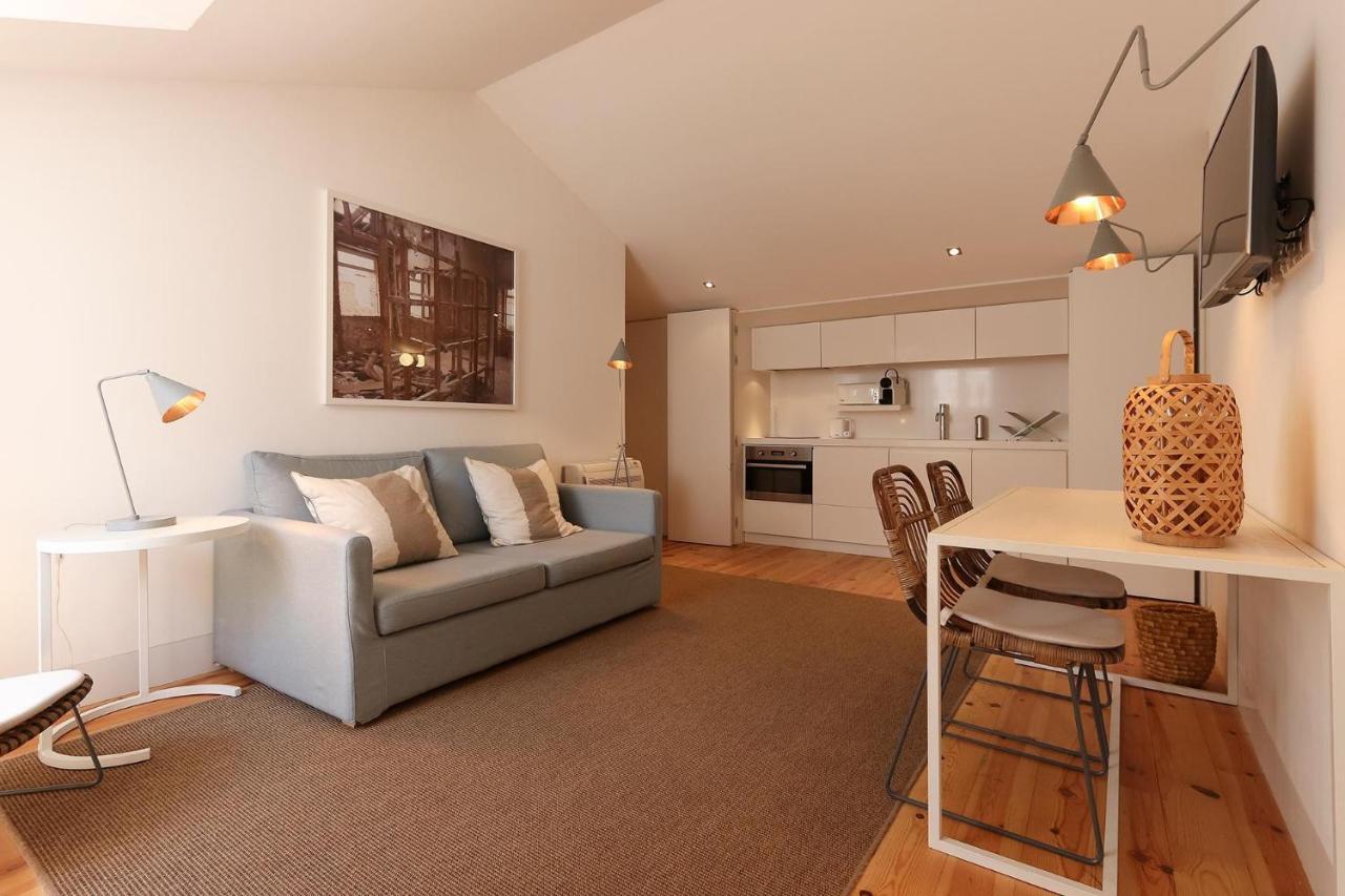 Combro Suites By Homing Lisboa Екстериор снимка