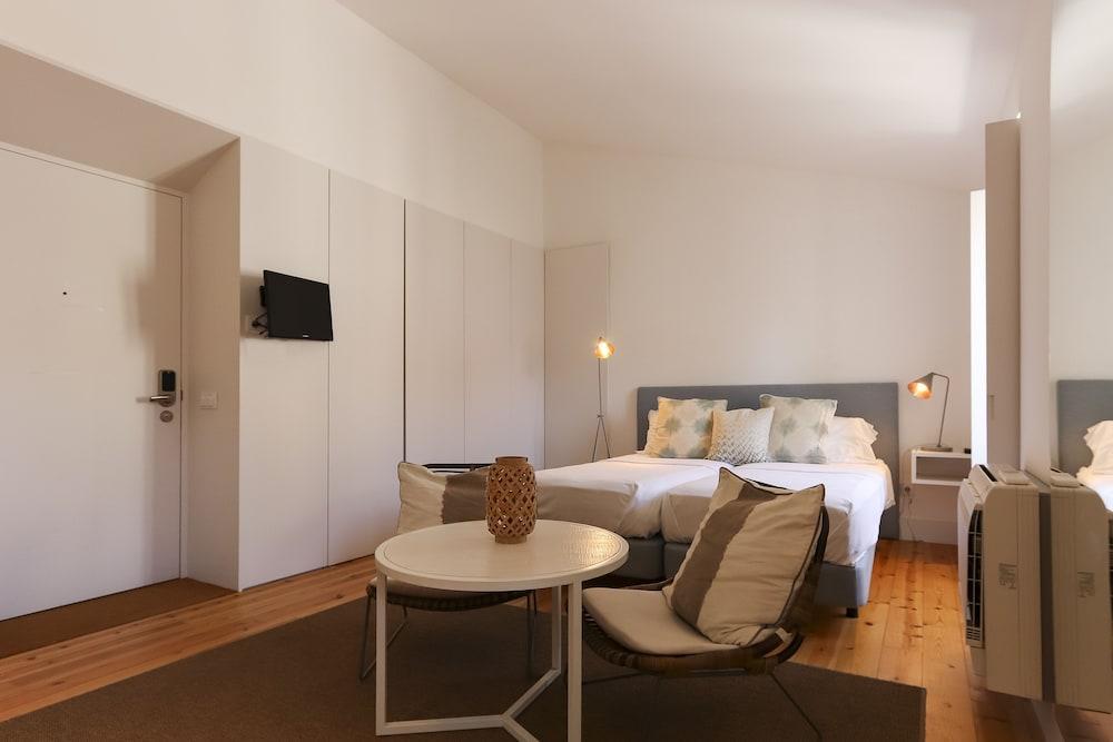 Combro Suites By Homing Lisboa Екстериор снимка